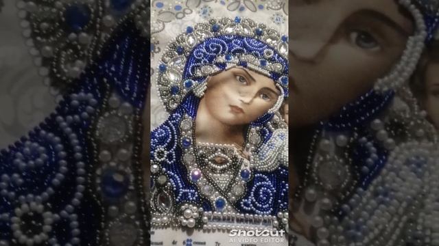 Казанская в серебре и кристаллах процесс вышивания