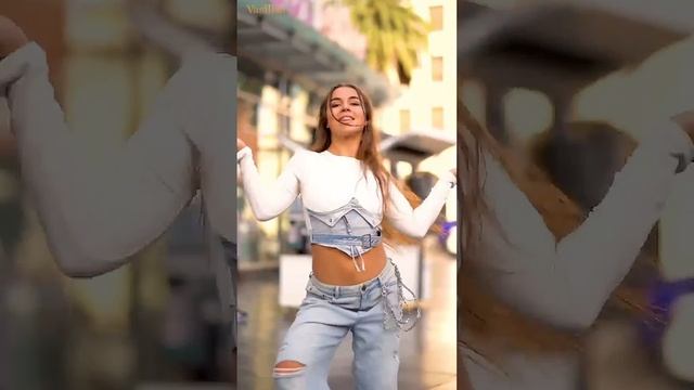 Потанцуем🥰 Танец девушки💐