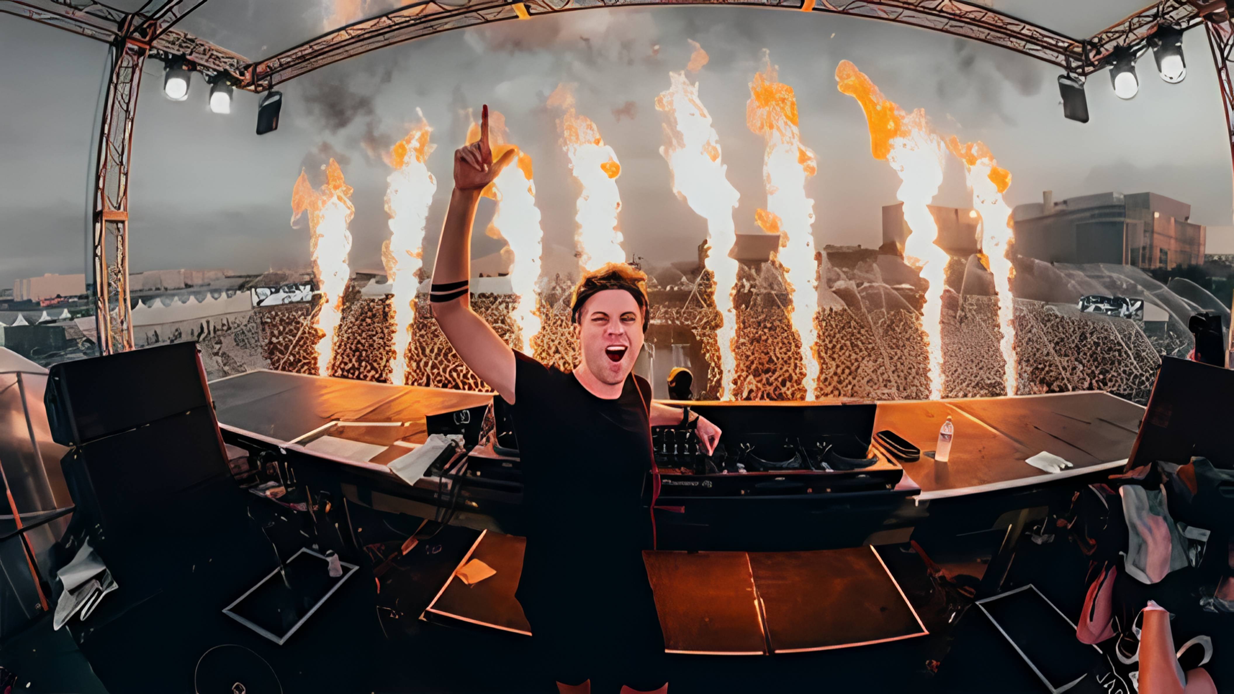 Tujamo - Get Up 2019 (Ultra HD 4K)