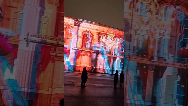 Вход — свободный 🔥в Санкт Петербурге на Дворцовой Площади 💯
Пройдет Мультимедиа Шоу