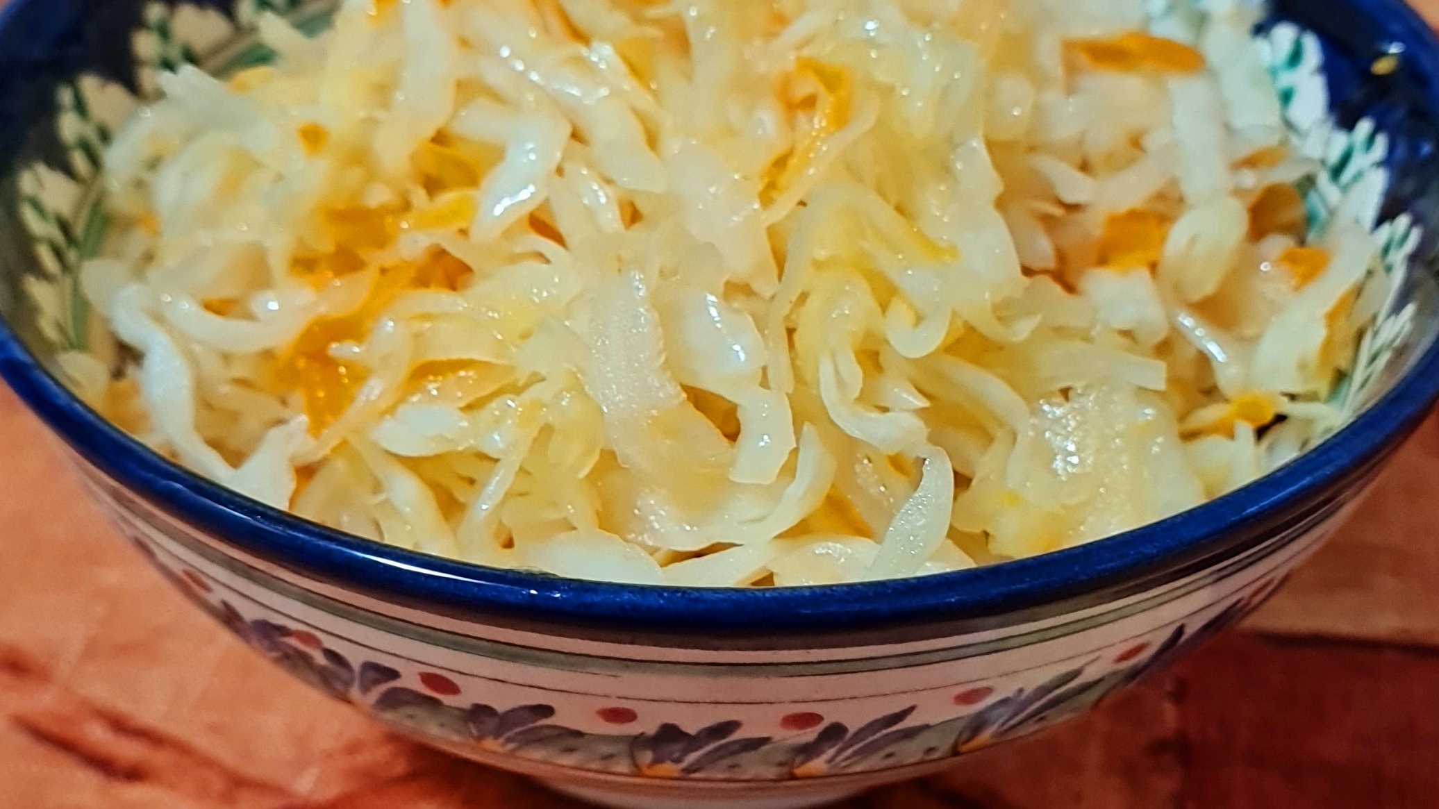 Квашеная капуста по-нашенски. Хрусти на здоровье!