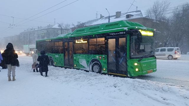 Автобус ЛИАЗ 2513 Челябинск декабрь 2023