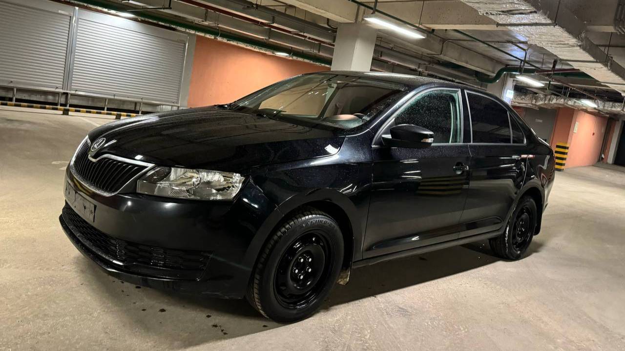 Skoda Rapid; 1,6 MT; 2018; Черный