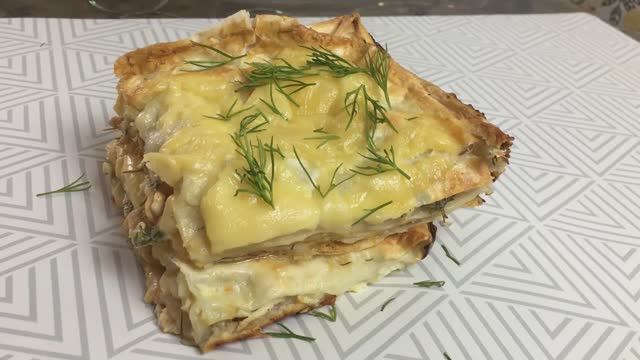 пирог из лаваша с куриной грудкой