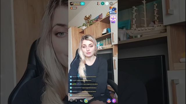 Красотка из чата  maru_foxy  bigolive chat room.mp4