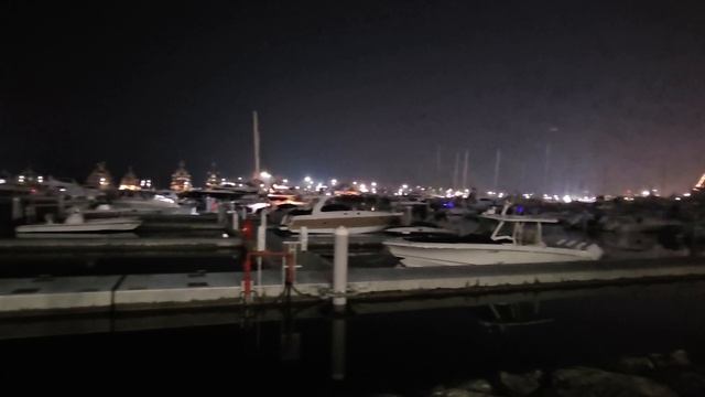 Морпорт в Дубае квартиру купить помог
