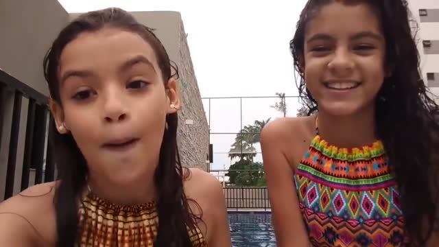 Вызов, игра в бассейне