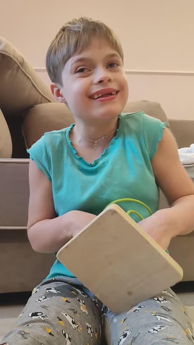 #Поможем Виктории Капитоновой девочка с ДЦП