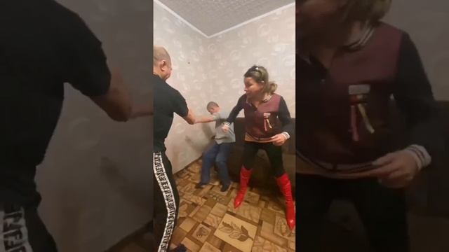 двойной удар и комбо Иришки