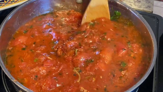 Sicilian Spaghetti: The Hearty, Flavorful Pasta Dish You'll Want to Make Over and Over Again