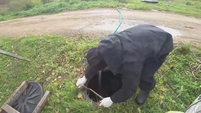 Люк открою, полезу домой ! Ремонт водяного крана в подвале ! В родной поселок Сусанино к Маме !