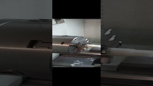 Сверление капролона расточным резцом ЧПУ станок