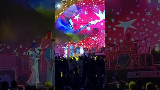 Немного саксофона 🎷
