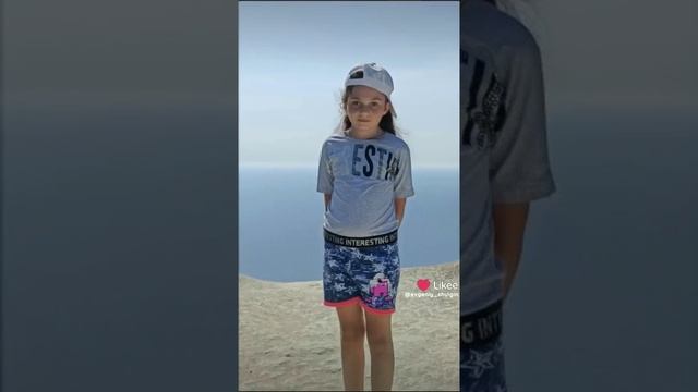 Like_7445279981533337685.mp4