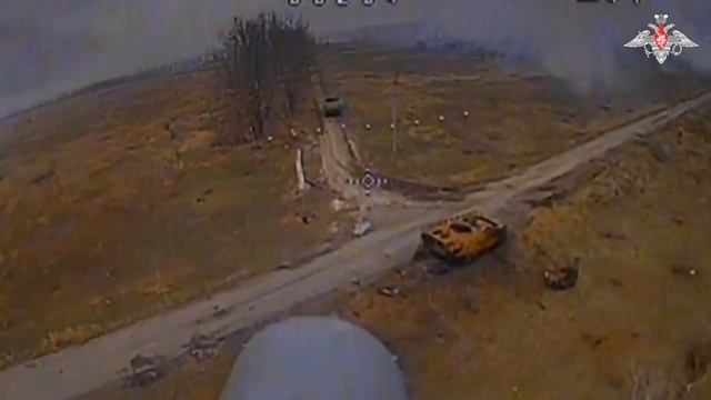 Уничтожение БТР-4 ВСУ FPV-дроном