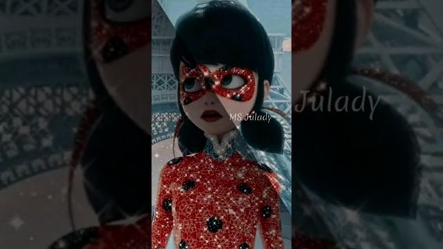👀👀 это что-то Леди баг и супер кот...