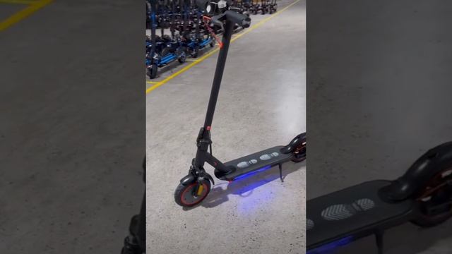 Аналог электросамоката XIAOMI M365 с поворотниками и подсветкой #kugoorussia33 #электросамокат