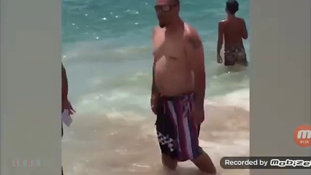 Смеюсь уже час 😂😂😂😂