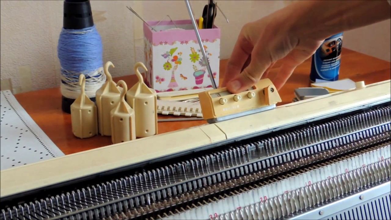 Сборка  вязальной машины. Собираем двухфонтурную машину Бразер.