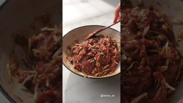 Булочки бао с мясом и овощами🥟