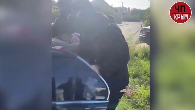 Из Симферопольского автосалона похитили около десяти миллионов рублей.
