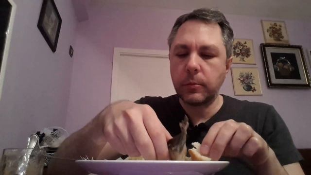 АСМР ИТИНГ. КУШАЮ ЖАРЕНОГО КАРПА И КАРТОШЕЧКУ ПЮРЕ. ASMR