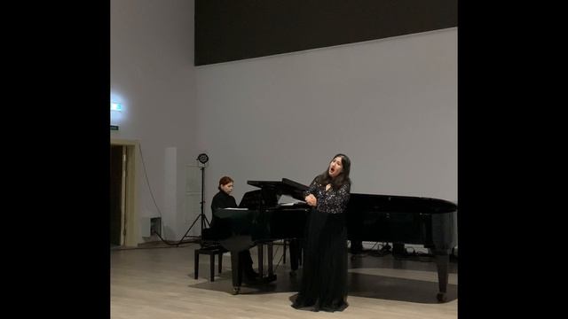 В.Вавилов "Ave Maria Caccini" исп. Марьям Юсуфи