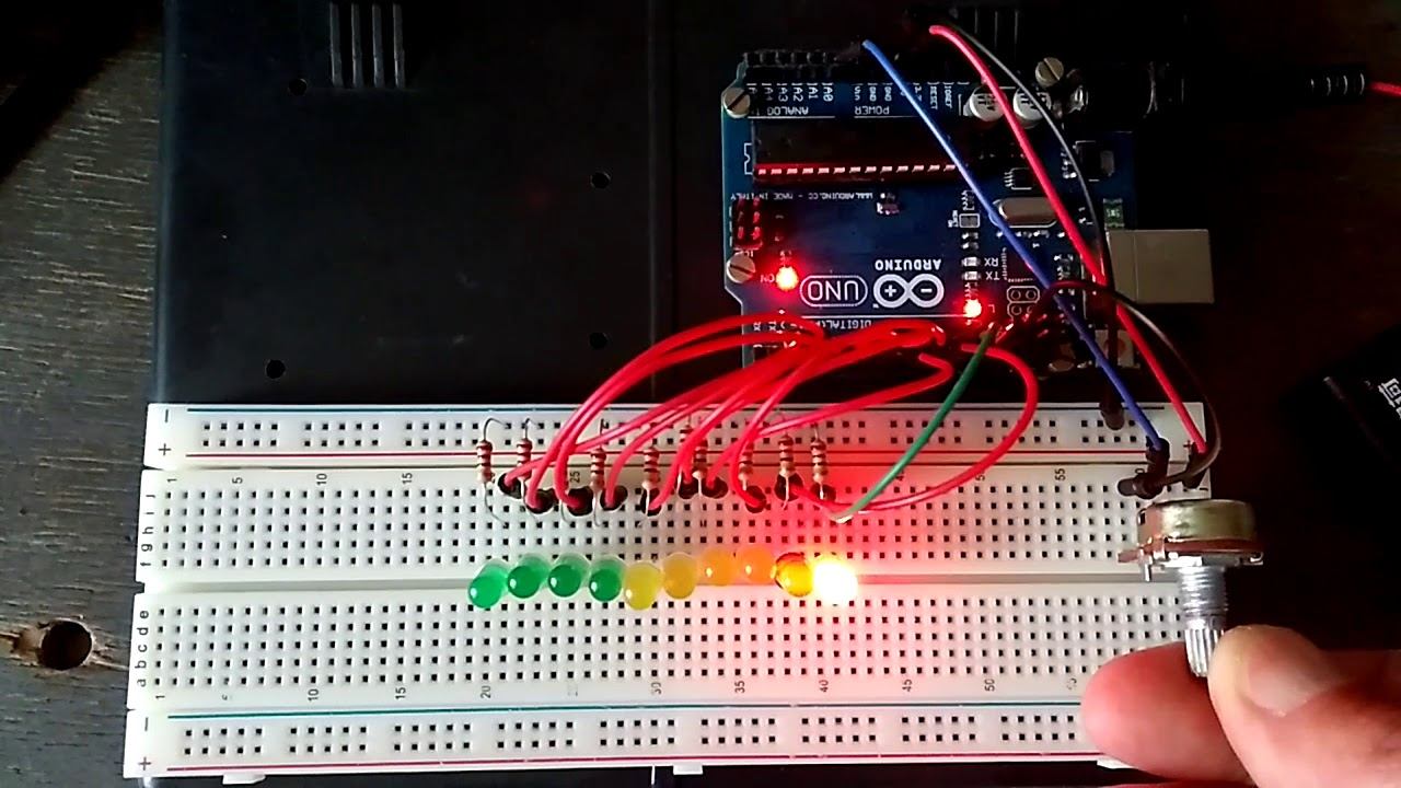 Arduino Uno. Управление светодиодной линейкой с помощью потенциометра