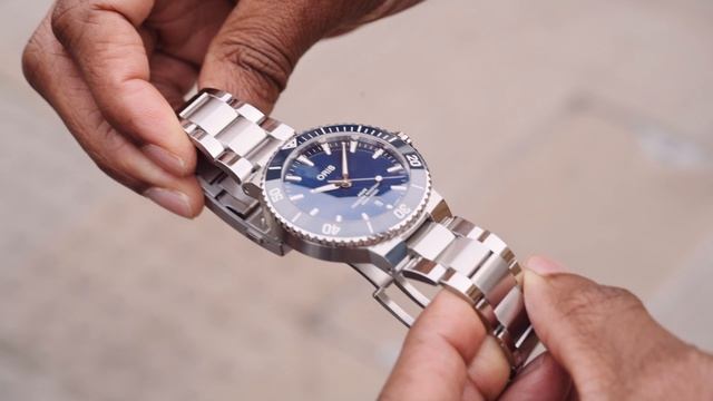 Oris AQUIS 01 733 7789 4135-07 8 23 04PEB