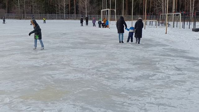 Мою подружку развели мошенники на инвестициях в Великобританию