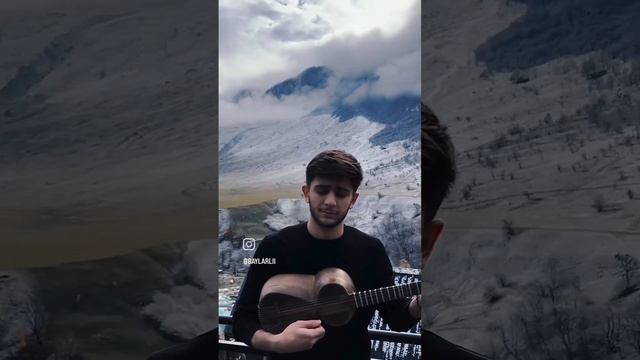 кто знает эту песню?