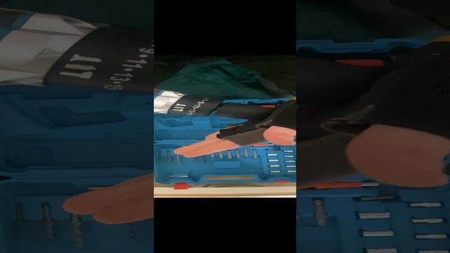 Дрель шуруповерт аккумуляторный бесщеточный. Шуруповерт-дрель с двумя аккумуляторами 21V, 42HM, Li-l