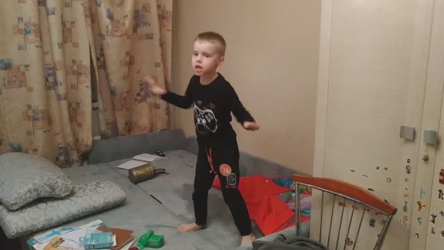 Танцор