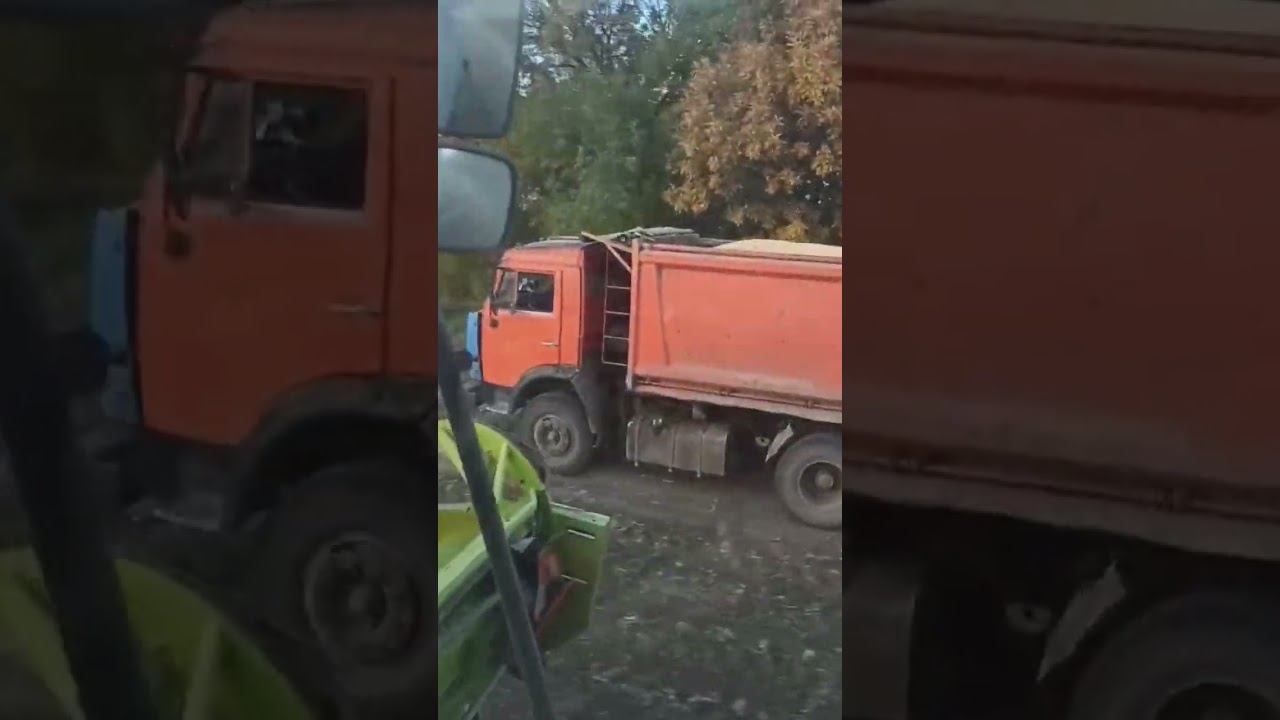 гонка комбайна и камаза
