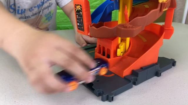 Hot Wheels City Downtown 2022 Sets