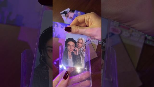 РАСПАКОВКА КАРТ #straykids #kpop #cards #shorts #coverdance #스트레이키즈 #unboxing