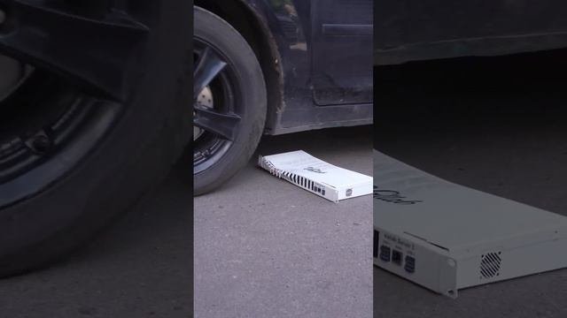 ПРОЕХАЛИСЬ ПО СЕРВЕРУ НА МАШИНЕ