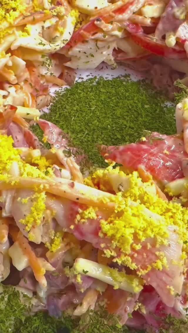 Популярный салат на праздник с крабовыми палочками!