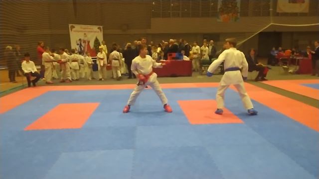 VID_20241208_174104.mp4