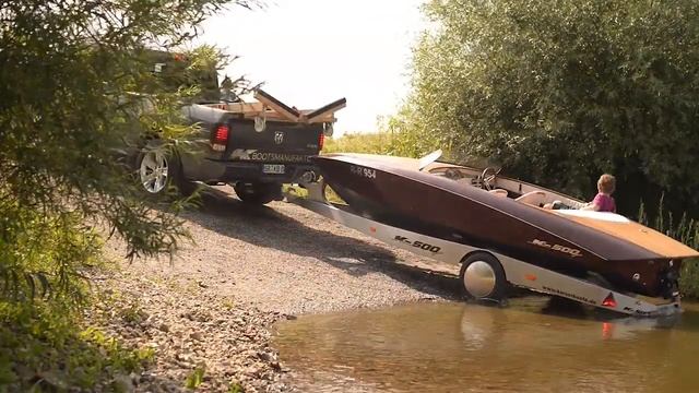 Bavarian Speedboat