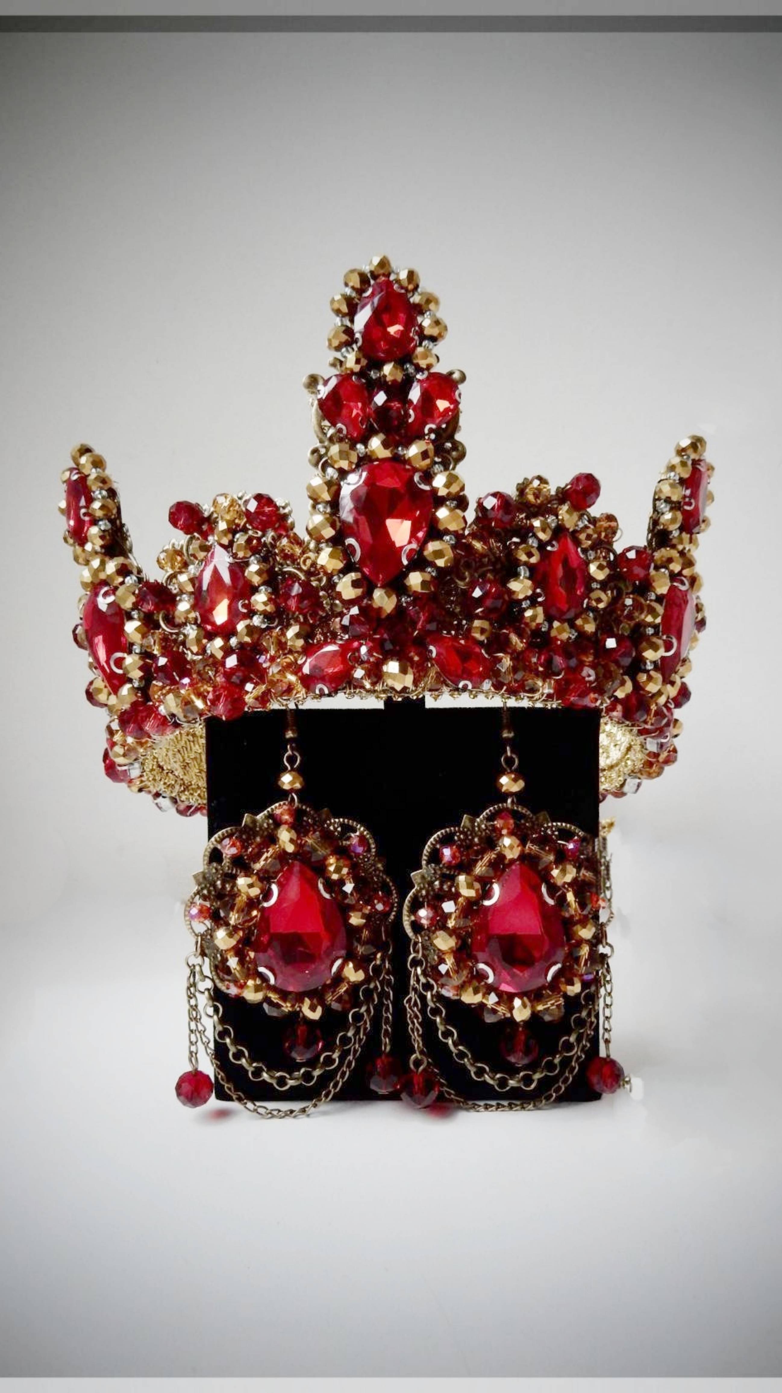👑Корона с камнями ручной работы.