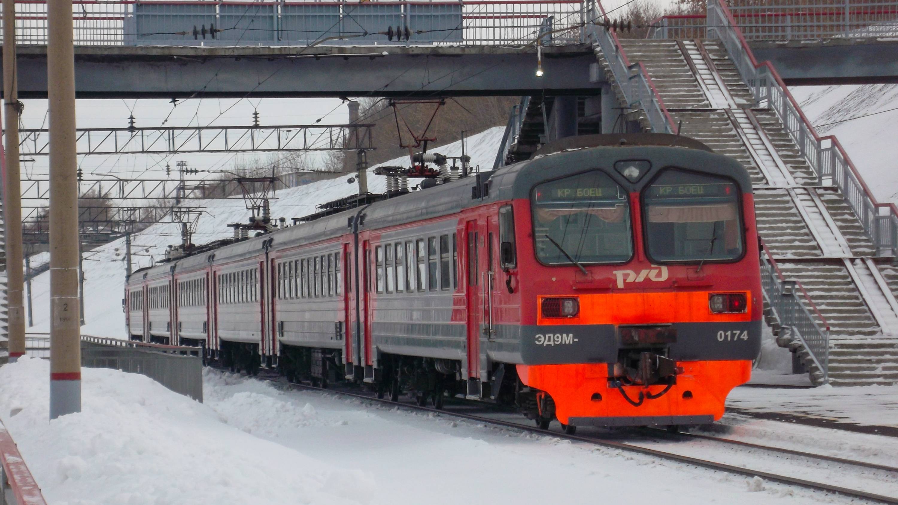 Электропоезд ЭД9М-0174