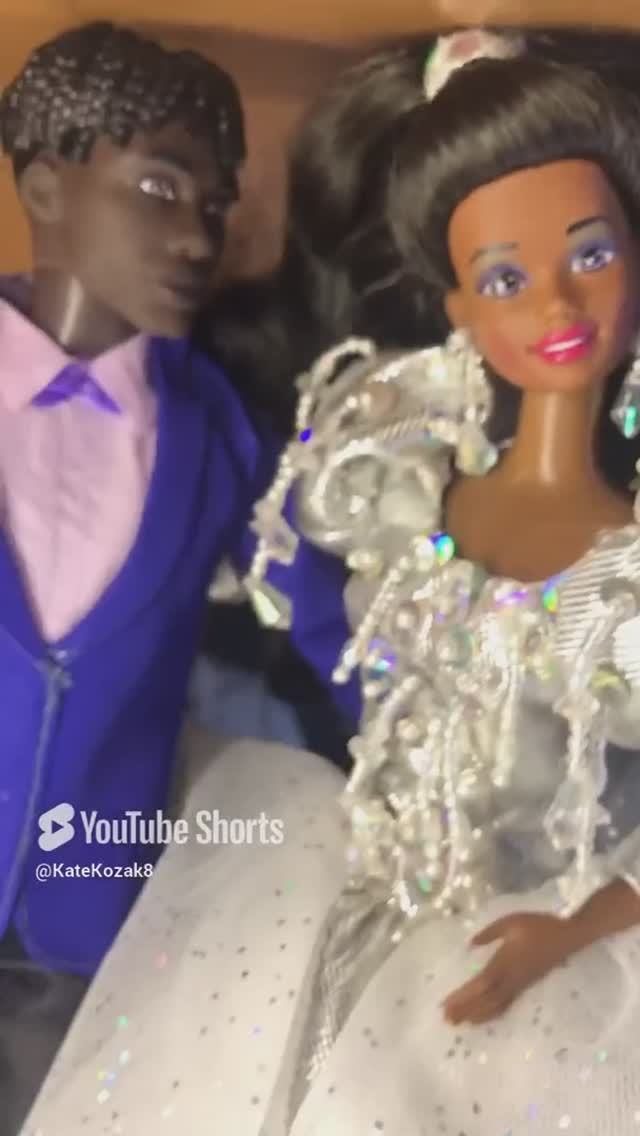 ❄️🥂Распаковка Кристи! 🎊🎇 С наступающим всех!#barbiecollector #barbie90