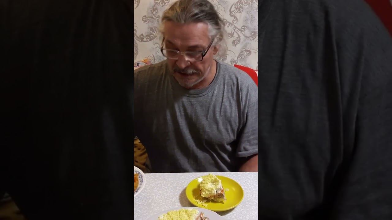 Мимоза на столе