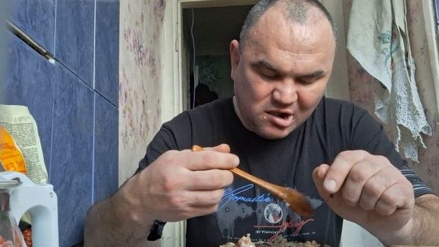 МУКБАНГ/ГРЕЧКА С КУРИЦЕЙ/КУРИНАЯ ГОЛЯШКА