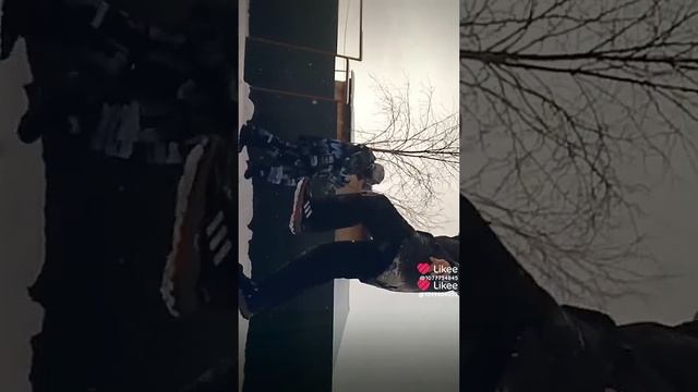 Like_7446328855468851242.mp4