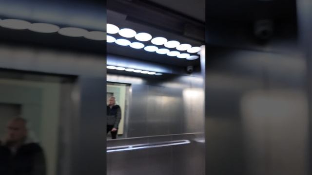 Как быстро спуститься с крыши