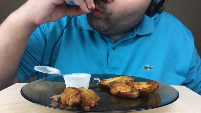 ASMR BUFFALO CHICKEN WINGS (Eating Sounds) NO TALKING