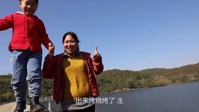 啥美食让胖妹连连摇头无从下口？大洋却吃得满嘴流油直呼过瘾？【陈说美食】