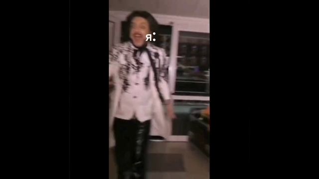мне было не чего делать по этому вот моя шиза, и я вернулась спустя год